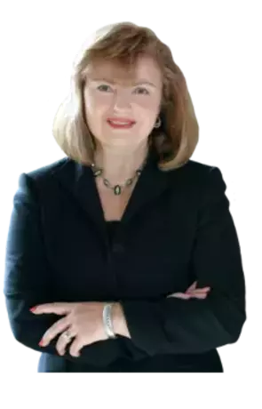Zoi Ouzas, Grimsby, Real Estate Agent
